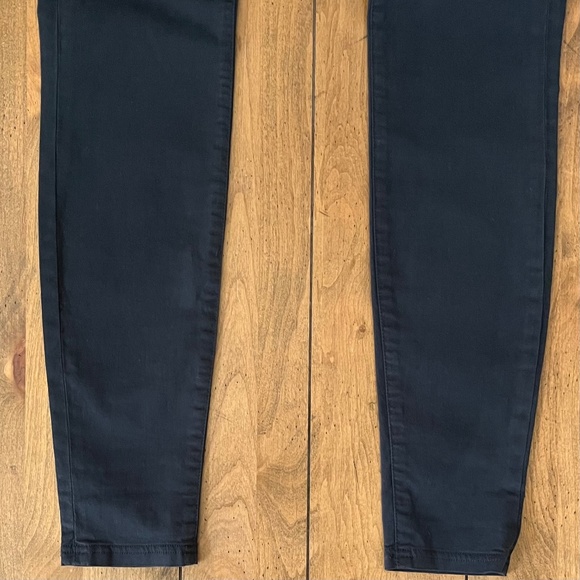 J. Crew Dark Charcoal Gray Toothpick Jeans (Size 25) - Picture 9 of 9